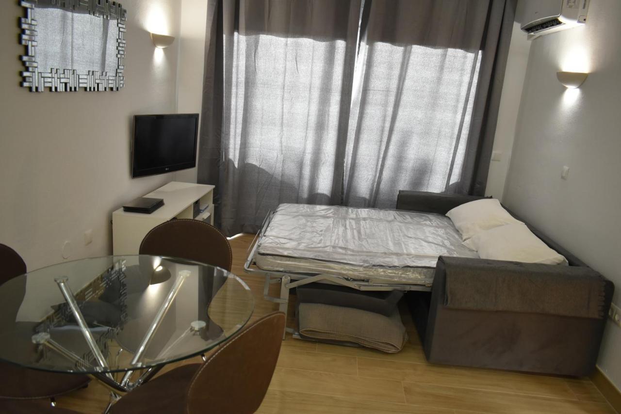 Benal Beach, Luxury Sea & Mountain View Beachside 1 Bedroom Apartment Benalmádena Extérieur photo