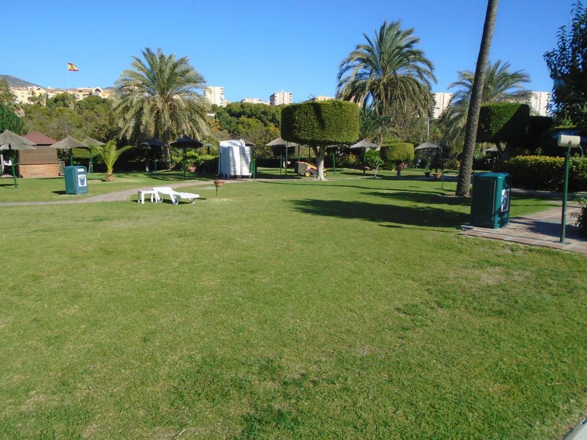Benal Beach, Luxury Sea & Mountain View Beachside 1 Bedroom Apartment Benalmádena Extérieur photo