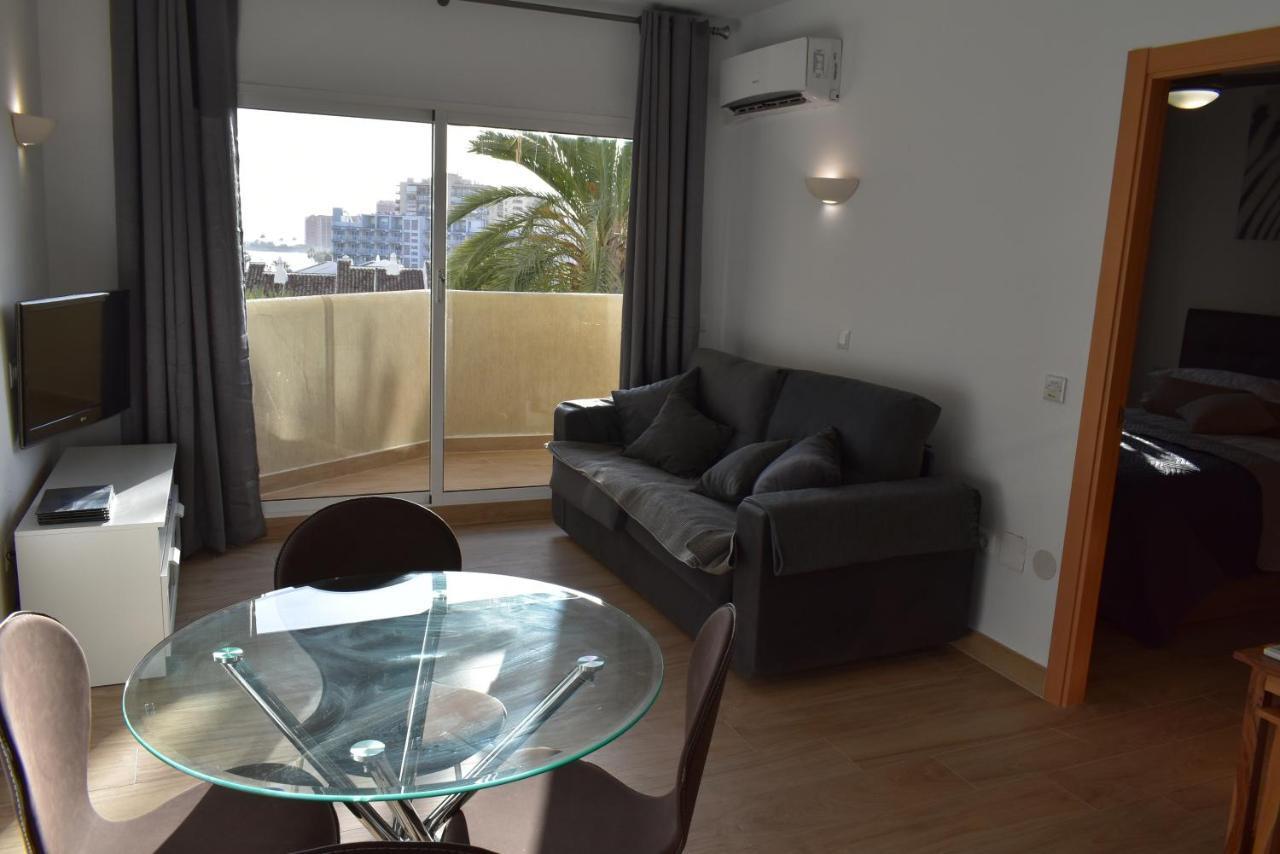 Benal Beach, Luxury Sea & Mountain View Beachside 1 Bedroom Apartment Benalmádena Extérieur photo